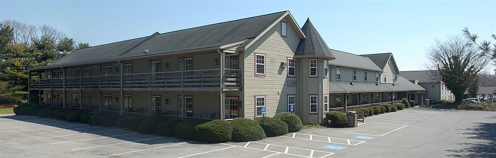 The Country Inn Of Lancaster Fertility Exterior foto